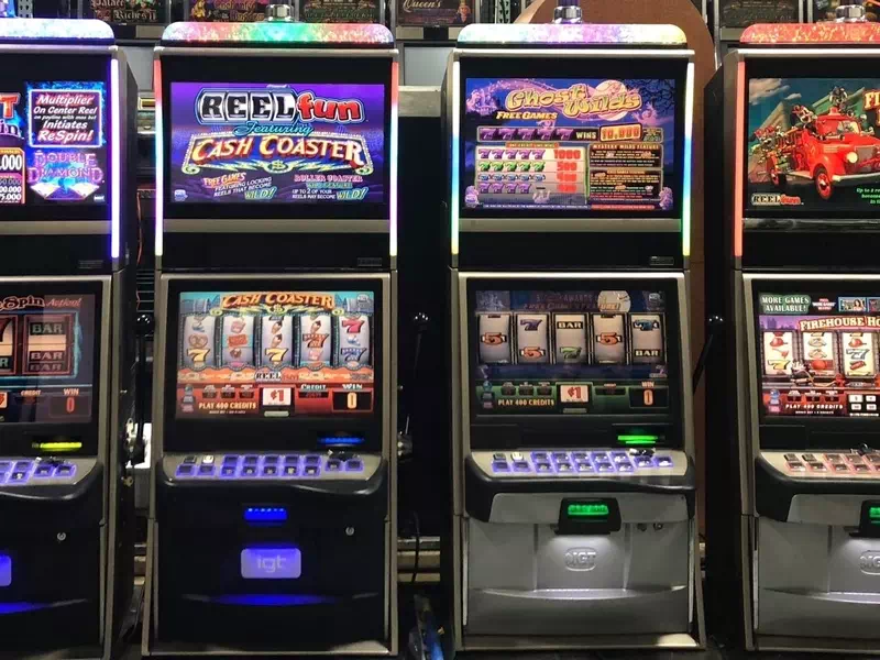 Jogos de caça-níqueis online no cassino Vegas
